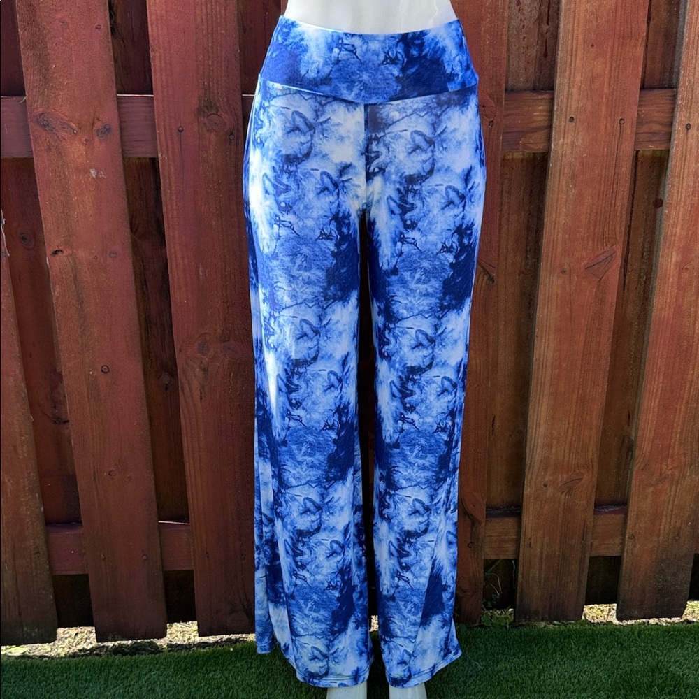 Shosho Indigo and White Patterned Pants Size S/M